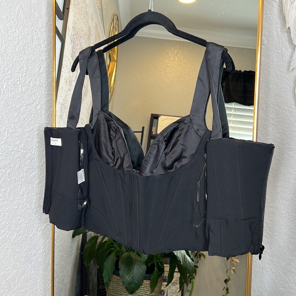HOUSE OF CB 'Liberty' Black Satin Corset NWOT - Picture 10 of 11